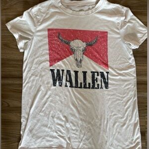 Wallen Graphic T-Shirt